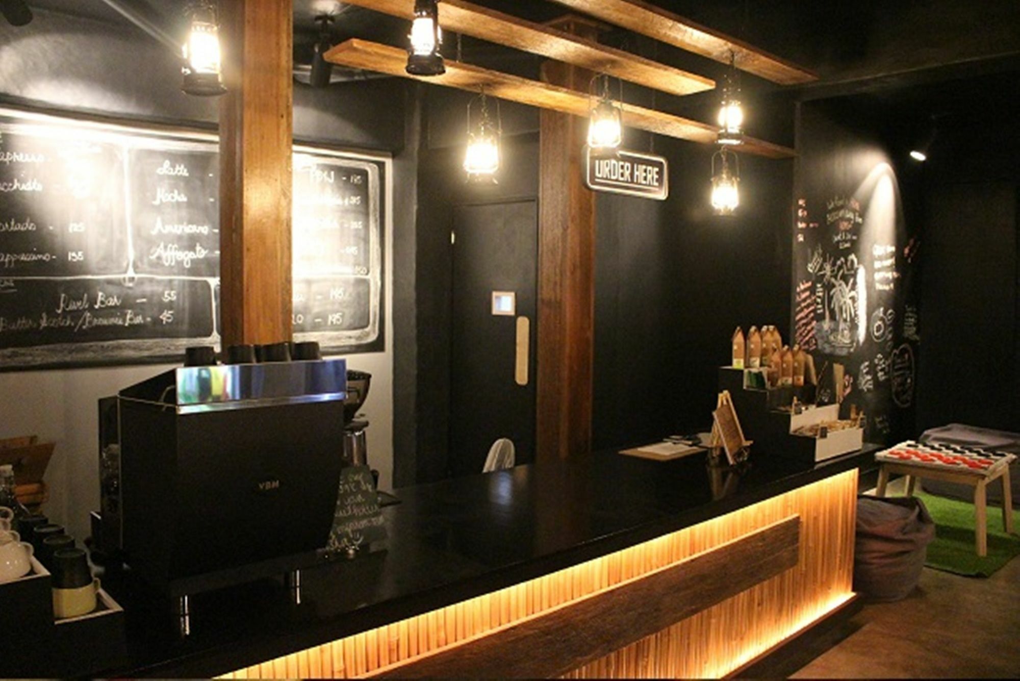 The Cavern Pod Hotel & Specialty Cafe Эль-Нидо Экстерьер фото